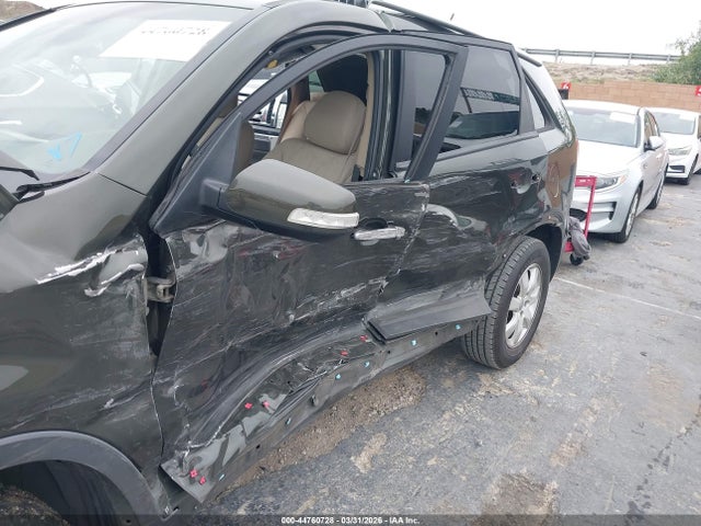 Продаж на аукціоні авто 2012 Kia Sorento Lx, vin: 5XYKT4A65CG279986, номер лоту: 44760728