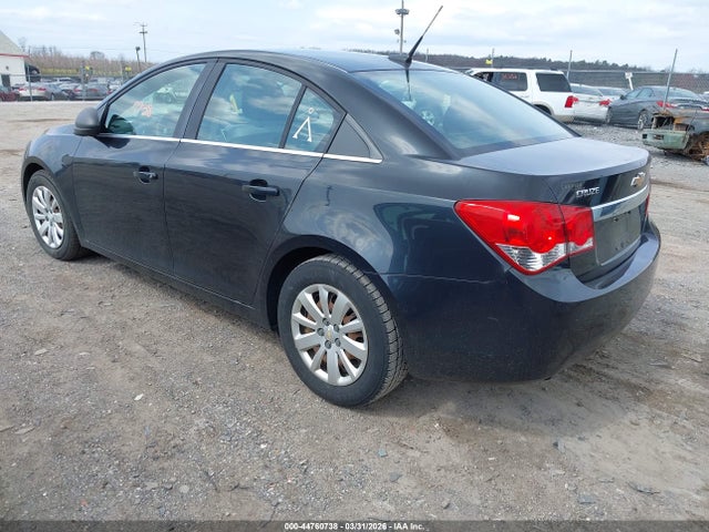 2011 CHEVROLET CRUZE 1G1PC5SH7B7286518 Photo 2