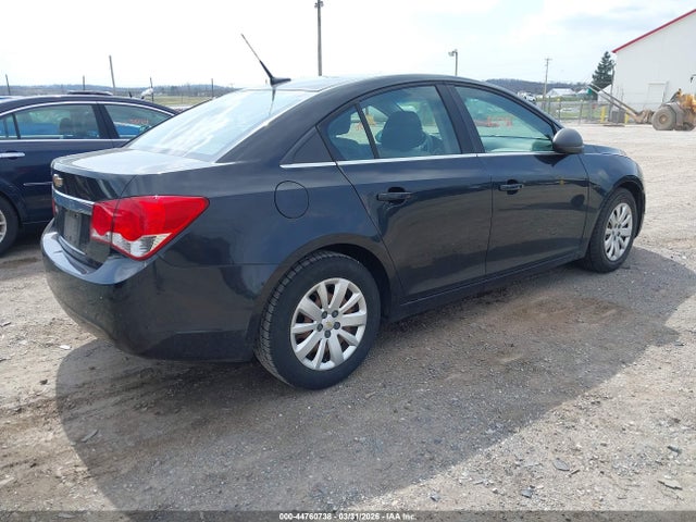2011 CHEVROLET CRUZE 1G1PC5SH7B7286518 Photo 3
