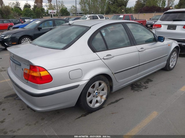44760758 :رقم المزاد ، WBAAZ33484KP83831 vin ، 2004 Bmw 325i مزاد بيع