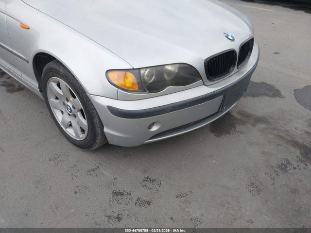 44760758 :رقم المزاد ، WBAAZ33484KP83831 vin ، 2004 Bmw 325i مزاد بيع