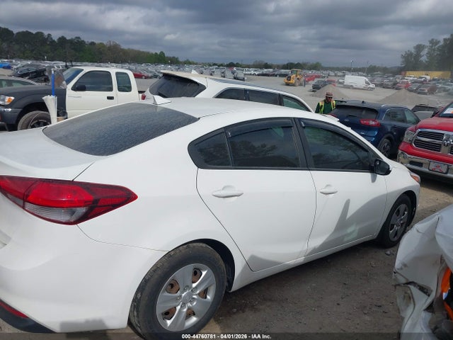 Auction sale of the 2017 Kia Forte Lx, vin: 3KPFK4A71HE066261, lot number: 44760781