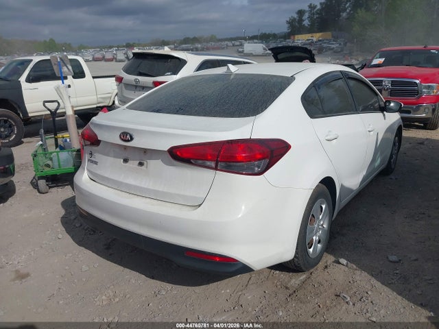 Auction sale of the 2017 Kia Forte Lx, vin: 3KPFK4A71HE066261, lot number: 44760781