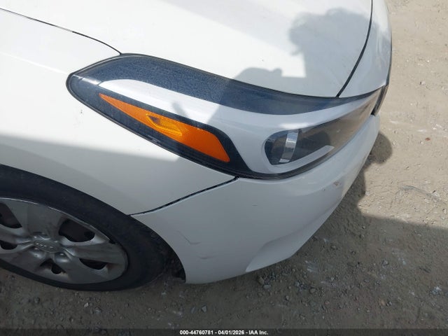 Auction sale of the 2017 Kia Forte Lx, vin: 3KPFK4A71HE066261, lot number: 44760781