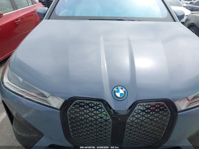 44760786 :رقم المزاد ، WB523CF01RCP05194 vin ، 2024 Bmw Ix Xdrive50 مزاد بيع