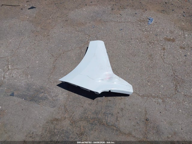 44760793 :رقم المزاد ، 1GCPWCED5MZ414337 vin ، 2021 Chevrolet Silverado 1500 2wd  Short Bed Lt مزاد بيع