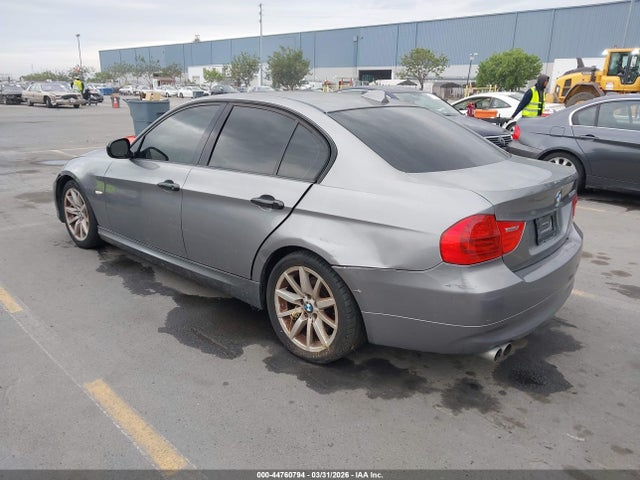 44760794 :رقم المزاد ، WBAPH5C52AA438975 vin ، 2010 Bmw 328i مزاد بيع