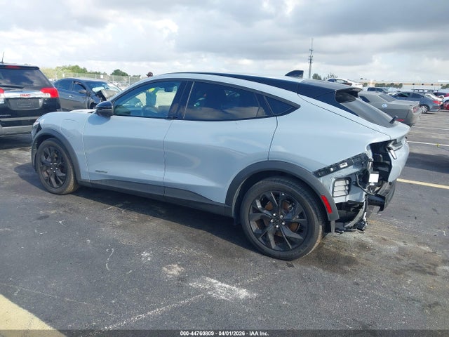 3FMTK1R47RMA45963 Ford Mustang Mach-e Select