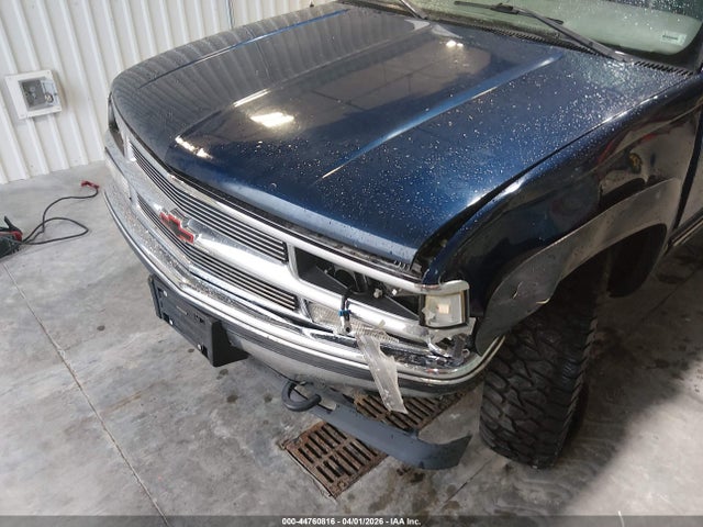 44760816 :رقم المزاد ، 1GCGK23J9YF474109 vin ، 2000 Chevrolet K2500 مزاد بيع