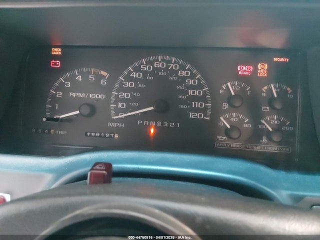 44760816 :رقم المزاد ، 1GCGK23J9YF474109 vin ، 2000 Chevrolet K2500 مزاد بيع