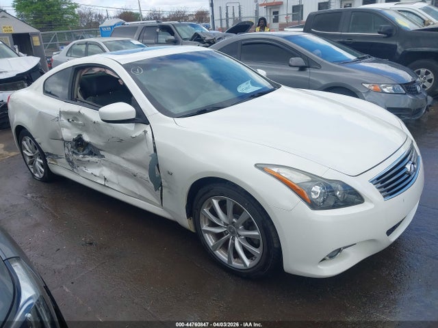 44760847 :رقم المزاد ، JN1CV6EK4FM870544 vin ، 2015 Infiniti Q60 Journey مزاد بيع