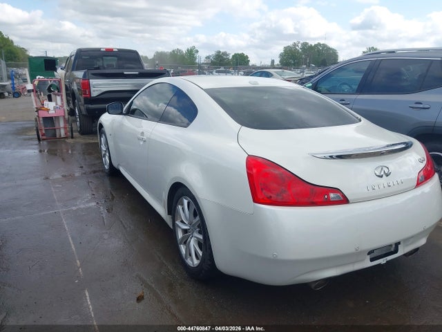44760847 :رقم المزاد ، JN1CV6EK4FM870544 vin ، 2015 Infiniti Q60 Journey مزاد بيع