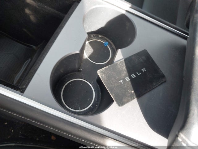 Продаж на аукціоні авто 2022 Tesla Model Y Long Range Dual Motor All-wheel Drive, vin: 7SAYGDEE8NA009256, номер лоту: 44760859