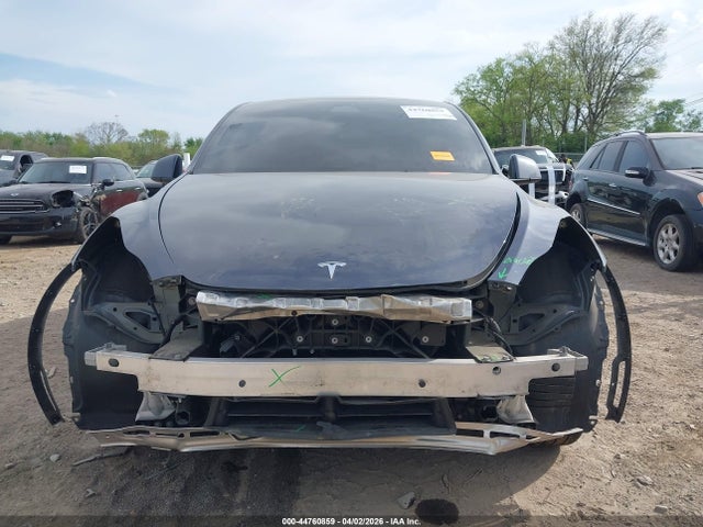 Продаж на аукціоні авто 2022 Tesla Model Y Long Range Dual Motor All-wheel Drive, vin: 7SAYGDEE8NA009256, номер лоту: 44760859