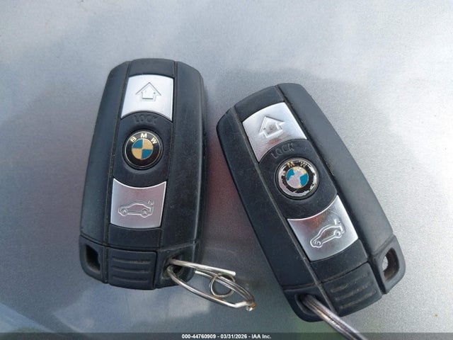 44760909 :رقم المزاد ، WBAKE5C53BE429750 vin ، 2011 Bmw 328i مزاد بيع