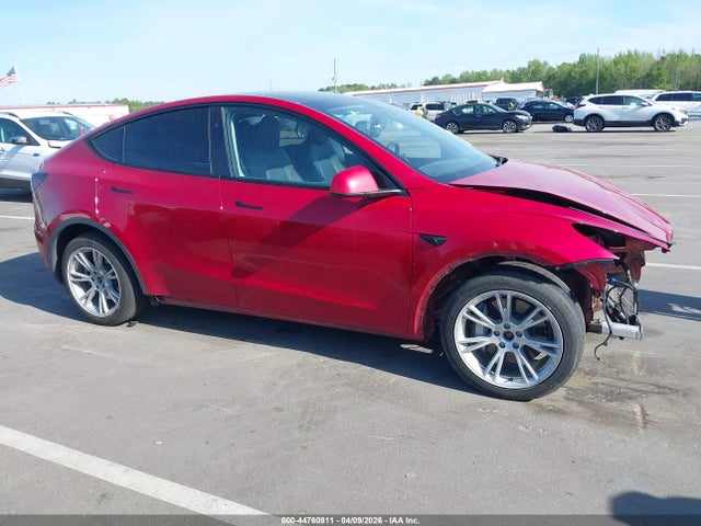 Продажа на аукционе авто 2023 Tesla Model Y Awd/long Range Dual Motor All-wheel Drive, vin: 7SAYGDEEXPA142006, номер лота: 44760911