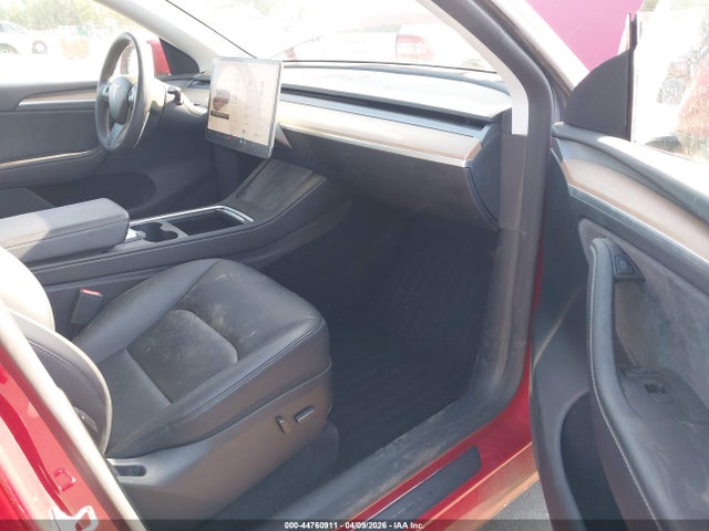 Продажа на аукционе авто 2023 Tesla Model Y Awd/long Range Dual Motor All-wheel Drive, vin: 7SAYGDEEXPA142006, номер лота: 44760911