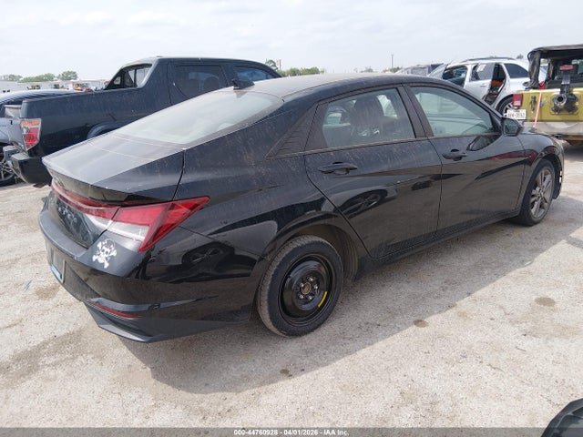 2022 HYUNDAI ELANTRA 5NPLM4AG5NH068244 Photo 3