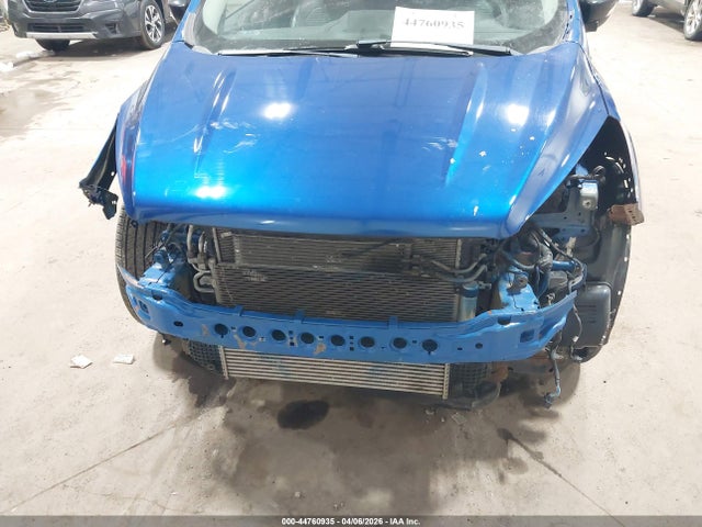 1FMCU9J91KUB71303 Ford Escape Titanium