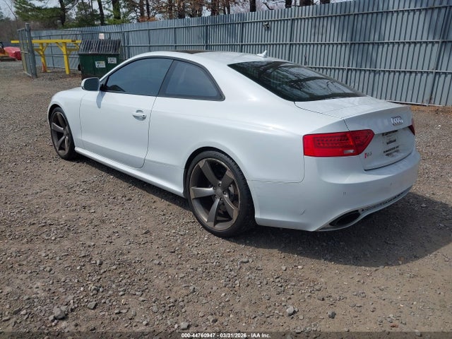 2014 AUDI RS 5 WUAC6AFR6EA900283 Photo 2