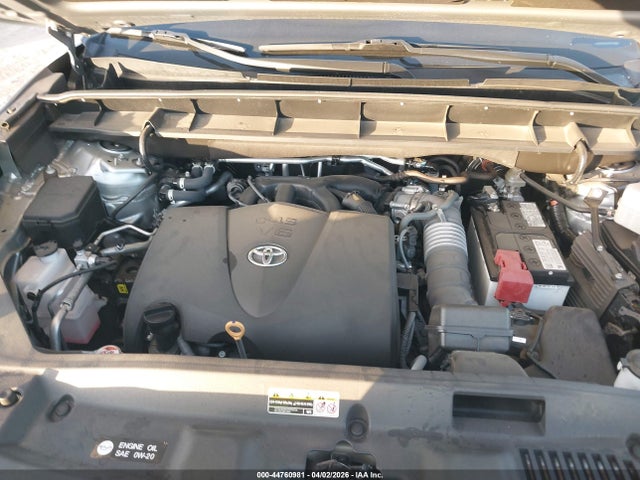 2022 TOYOTA HIGHLANDER 5TDZZRAH4NS557116 Photo 9