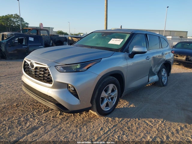 2022 TOYOTA HIGHLANDER 5TDZZRAH4NS557116 Photo 1