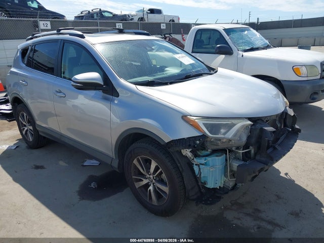 2018 TOYOTA RAV4 JTMWFREV4JJ169676