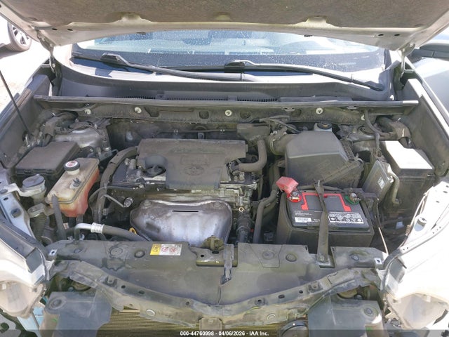 2018 TOYOTA RAV4 JTMWFREV4JJ169676 Photo 9