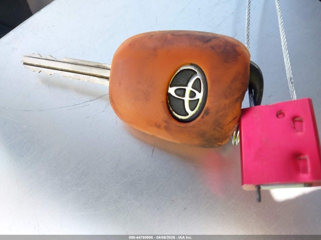 2018 TOYOTA RAV4 JTMWFREV4JJ169676 Photo 10