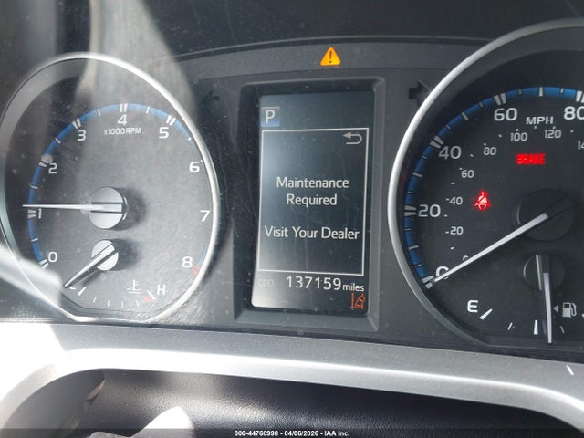 2018 TOYOTA RAV4 JTMWFREV4JJ169676 Photo 6