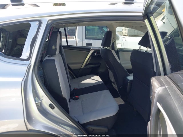 2018 TOYOTA RAV4 JTMWFREV4JJ169676 Photo 7
