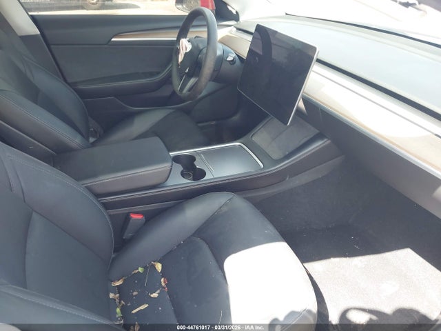 2022 TESLA MODEL 3 5YJ3E1EB9NF256550 Photo 4