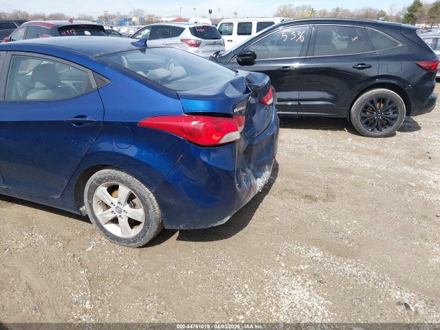 Auction sale of the 2013 Hyundai Elantra Gls, vin: KMHDH4AE4DU878195, lot number: 44761019