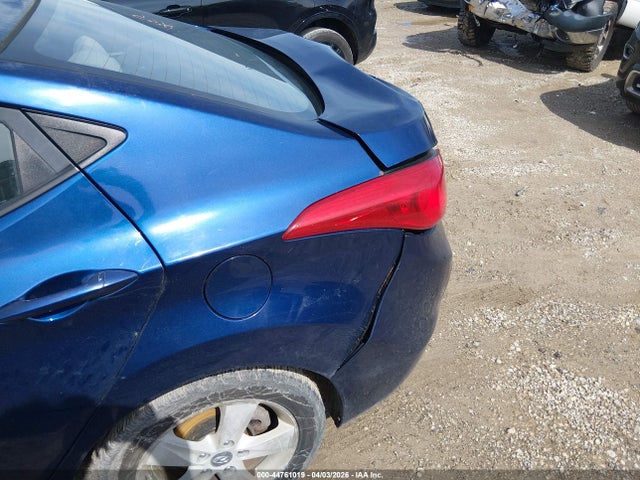 Auction sale of the 2013 Hyundai Elantra Gls, vin: KMHDH4AE4DU878195, lot number: 44761019