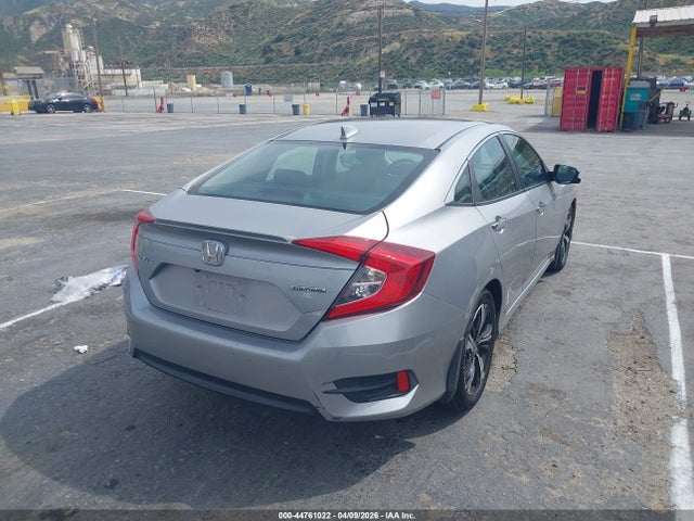 2HGFC1F9XGH635134 Honda Civic Touring