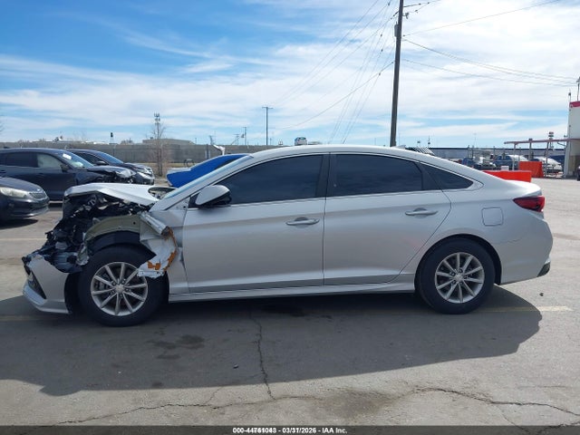 5NPE24AA7JH700584 Hyundai SONATA ECO