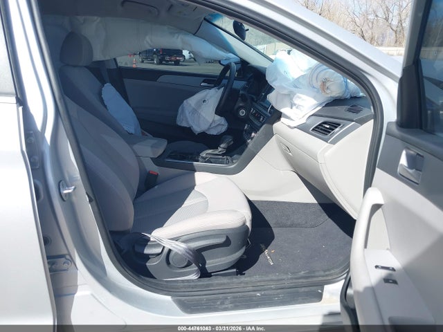 5NPE24AA7JH700584 Hyundai SONATA ECO