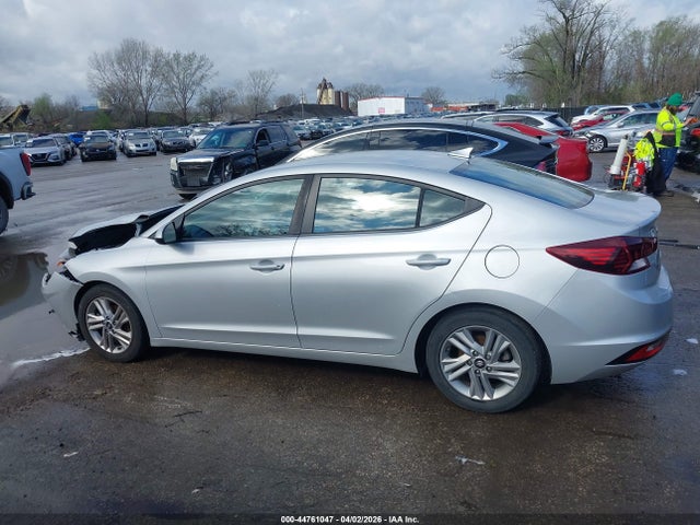 Продажа на аукционе авто 2020 Hyundai Elantra Sel, vin: 5NPD84LF9LH537717, номер лота: 44761047
