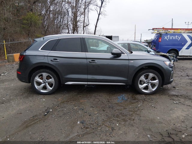 2024 Audi Q5 Premium Plus 45 Tfsi S Line Quattro მანქანა იყიდება აუქციონზე, vin: WA1EAAFY5R2053620, აუქციონის ნომერი: 44761051