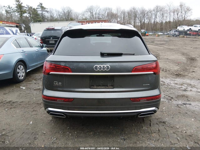 2024 Audi Q5 Premium Plus 45 Tfsi S Line Quattro მანქანა იყიდება აუქციონზე, vin: WA1EAAFY5R2053620, აუქციონის ნომერი: 44761051