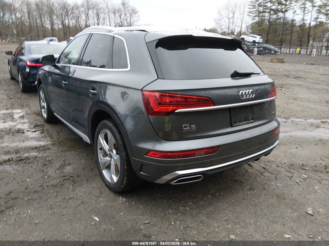 2024 Audi Q5 Premium Plus 45 Tfsi S Line Quattro მანქანა იყიდება აუქციონზე, vin: WA1EAAFY5R2053620, აუქციონის ნომერი: 44761051