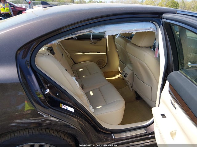 44761071 :رقم المزاد ، JTHBK1GG3D2040562 vin ، 2013 Lexus Es 350 مزاد بيع