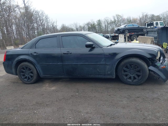 Продаж на аукціоні авто 2006 Chrysler 300c, vin: 2C3LA63H06H165439, номер лоту: 44761079