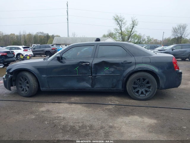 Продаж на аукціоні авто 2006 Chrysler 300c, vin: 2C3LA63H06H165439, номер лоту: 44761079
