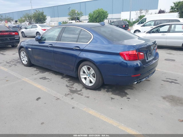 2013 Bmw 528i მანქანა იყიდება აუქციონზე, vin: WBAXG5C55DDY36994, აუქციონის ნომერი: 44761090
