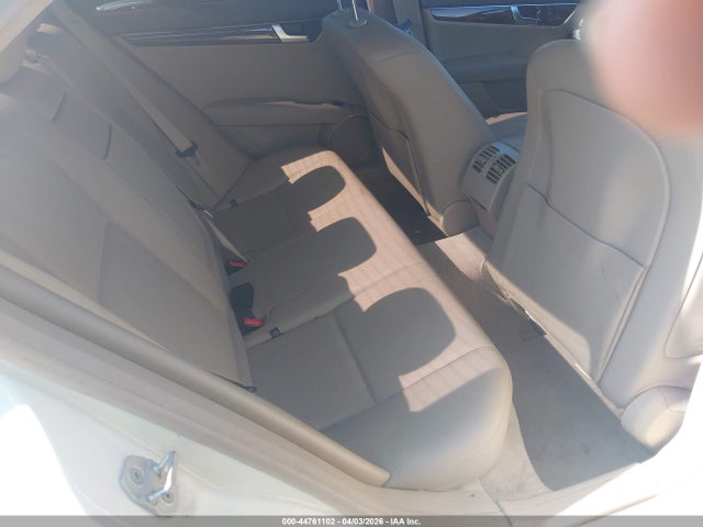 44761102 :رقم المزاد ، WDDGF8BB1CA711866 vin ، 2012 Mercedes-benz C 300 Sport 4matic مزاد بيع