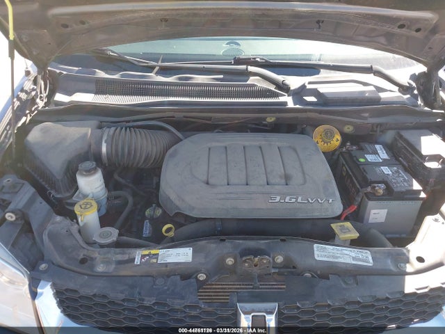 2C4RDGBG1JR296698 Dodge Grand Caravan Se