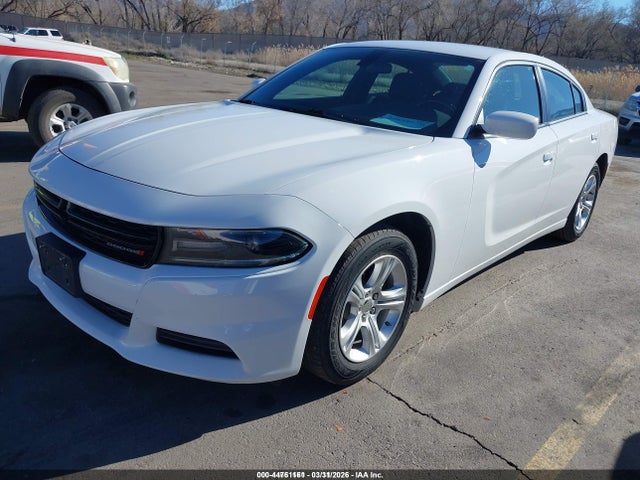 2C3CDXBG3LH190188 Dodge Charger Sxt Rwd