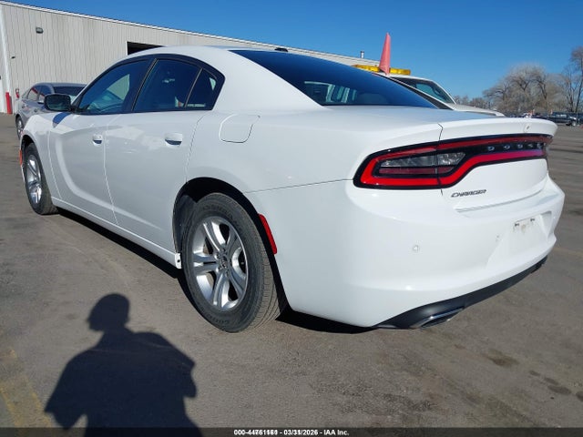 2C3CDXBG3LH190188 Dodge Charger Sxt Rwd