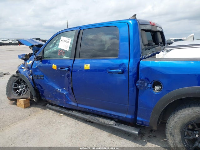 44761246 :رقم المزاد ، 1C6RR7YT4JS234949 vin ، 2018 Ram 1500 مزاد بيع